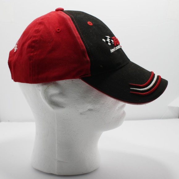 Tara Newfoundland racing hat - Picture 4 of 4